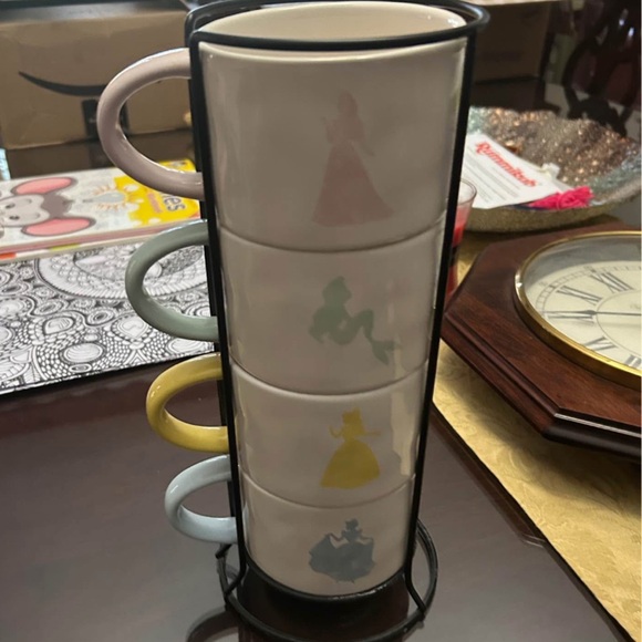 Brand New Disney Princess Rae Dunn Mugs , set of 4 - Picture 2 of 4